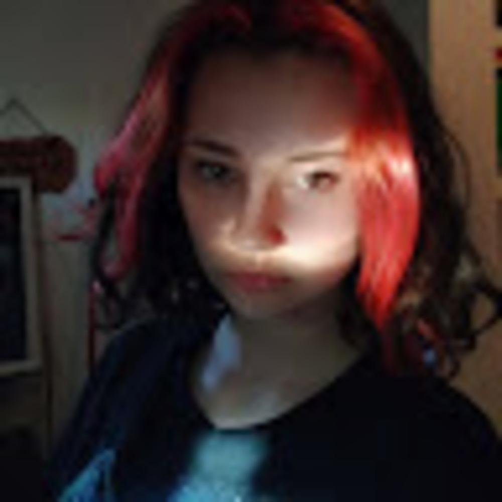 Meet your Posher, Jade